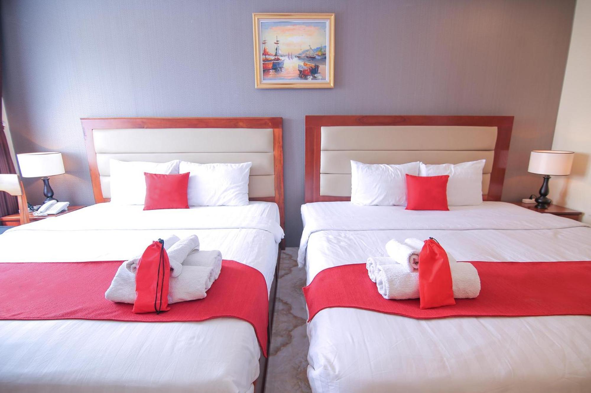 Kadupul Hotel Nguyen Thai Son Хошимин Экстерьер фото
